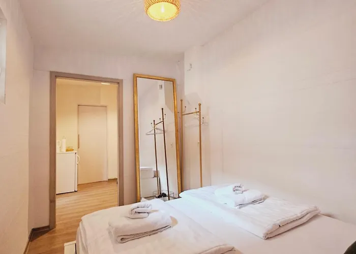 , 150m From Preseren Square *